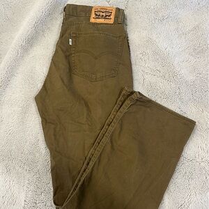 Green Levi’s khakis